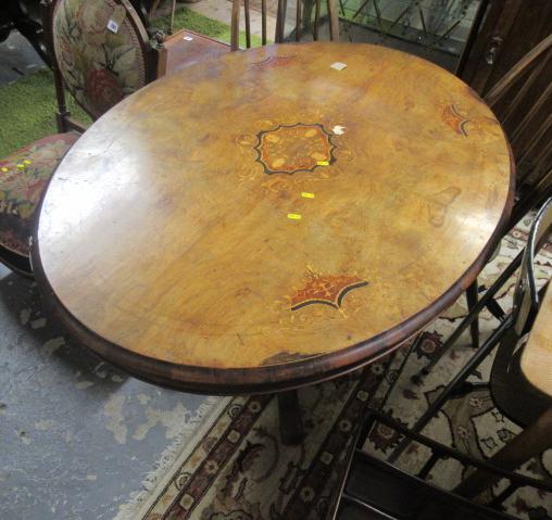 INLAID TILT TOP TABLE Image