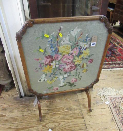 TAPESTRY FIRE SCREEN Image