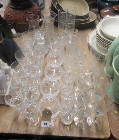 QUANTITY CHAMPAGNE FLUTES AND OTHER GLASS   Image