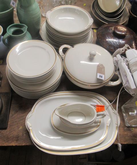 GERMAN PORCELAIN DINNER SERVICE Image