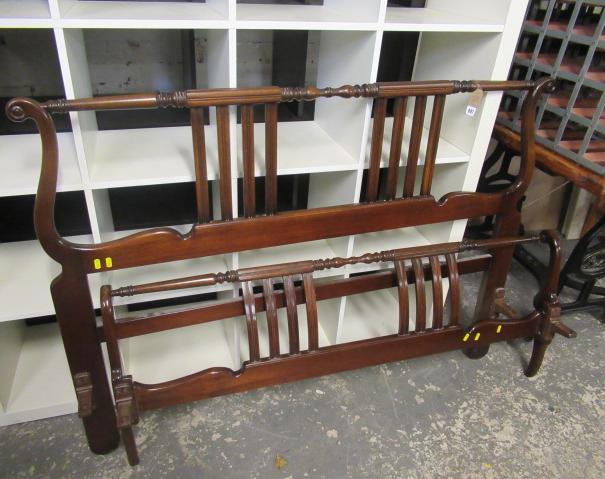 DOUBLE BED ENDS Image