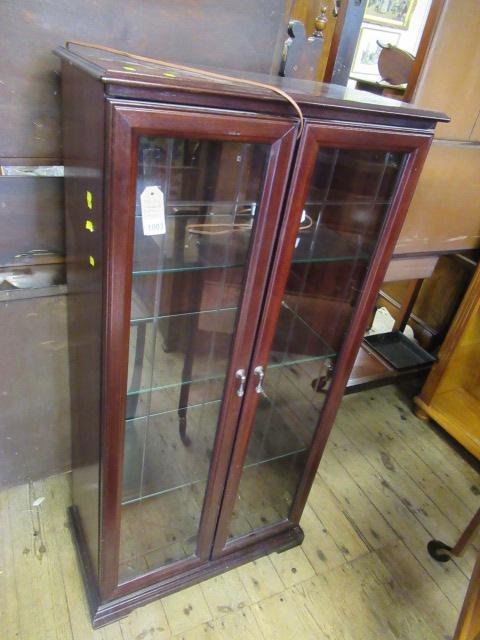 HARDWOOD DISPLAY CABINET Image