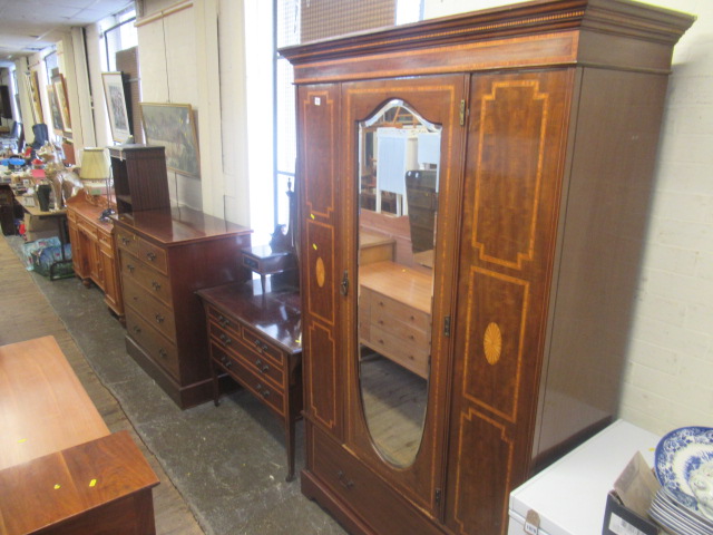 THREE PIECE EDWARDIAN INLAID BEDROOM SUITE Image