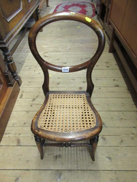 CHILD'S BALLOON BACK CHAIR Image