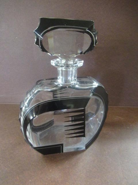 ART DECO DECANTER Image