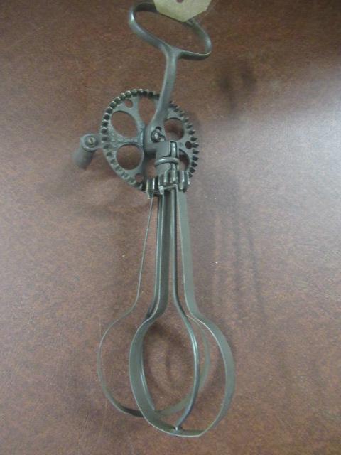 RARE 1902 USA EGG WHISK Image