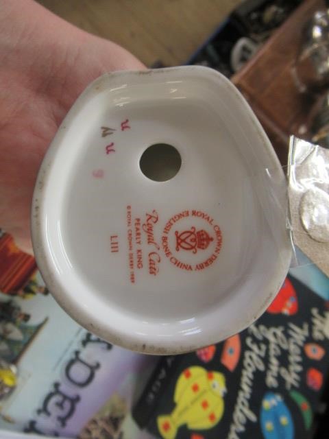 ROYAL CROWN DERBY PEARLY KING CAT Image