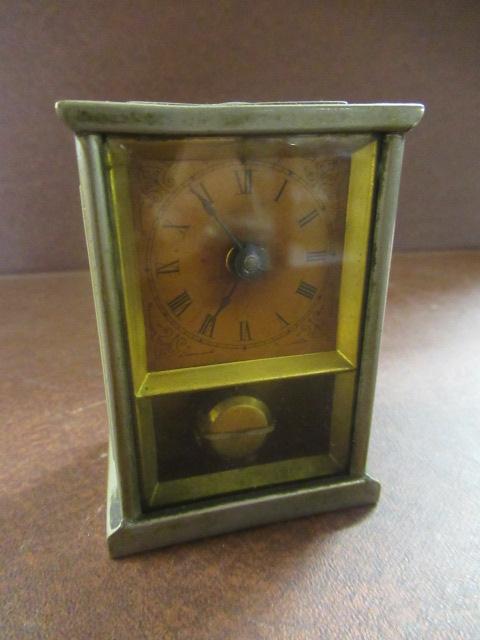 YALE CARRIAGE CLOCK Image