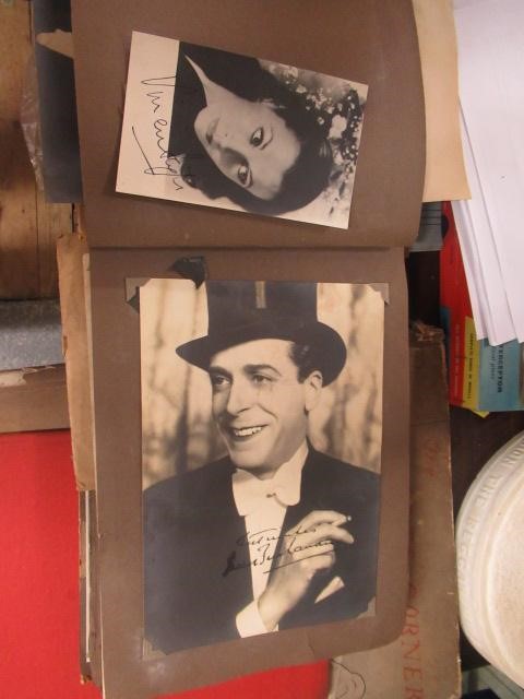 VINTAGE AUTOGRAPH ALBUM AND EPHEMERA WITH SIGNATURES OF LAURA LA PLANTE EDMUND GWEN AND MAX MILLER Image