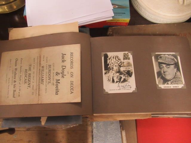 VINTAGE AUTOGRAPH ALBUM AND EPHEMERA WITH SIGNATURES OF LAURA LA PLANTE EDMUND GWEN AND MAX MILLER Image