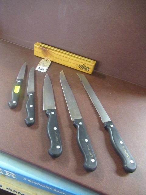 SET OF SABATIER KNIVES AND BRACKET Image
