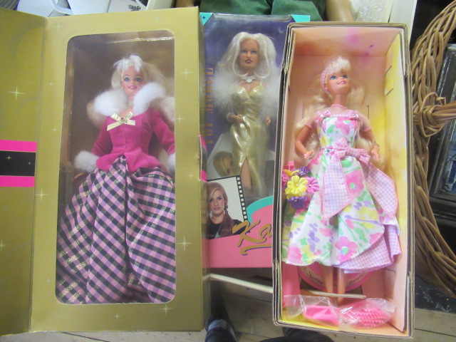 TWO BARBIE DOLLS AND A SINDY KAREN DOLL Image