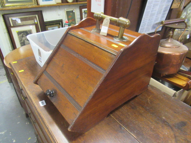 OAK COAL SCUTTLE Image
