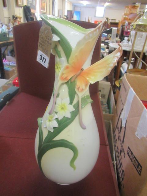 PORTMEIRION TUREEN AND GRAFF BUTTERFLY VASE Image