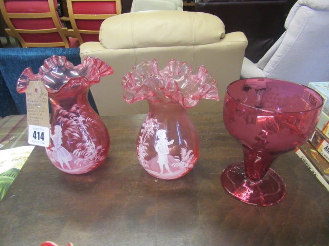 PAIR OF CRANBERRY GLASS MARY GREGORY POSY VASES AND AN ETCHED GOBLET Image