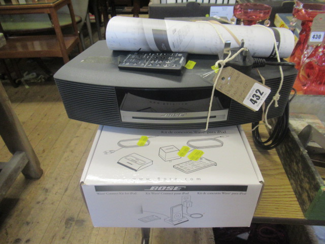 BOSE WAVE RADIO AND CONNECT KIT Image