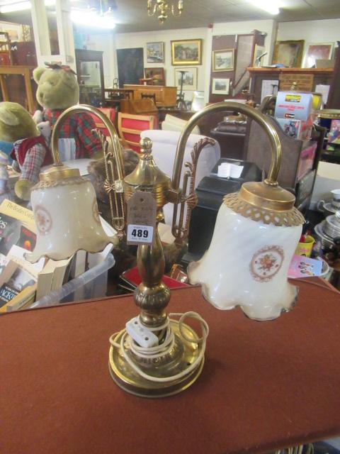 TABLE LAMP Image