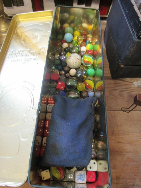 TIN OF MARBLES ETC Image