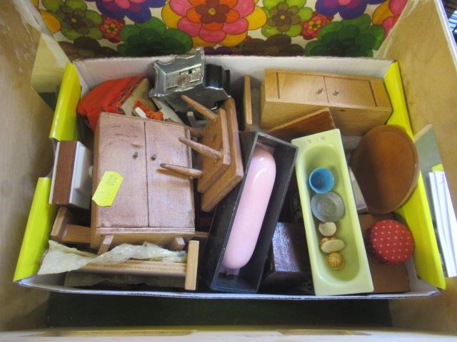 TWO RETRO DOLLS HOUSES AND FURNITURE Image