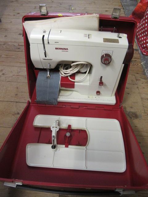 CASED BERNINA SEWING MACHINE Image