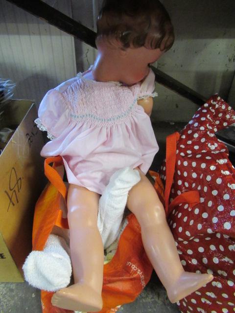 BAG OF DOLLS Image