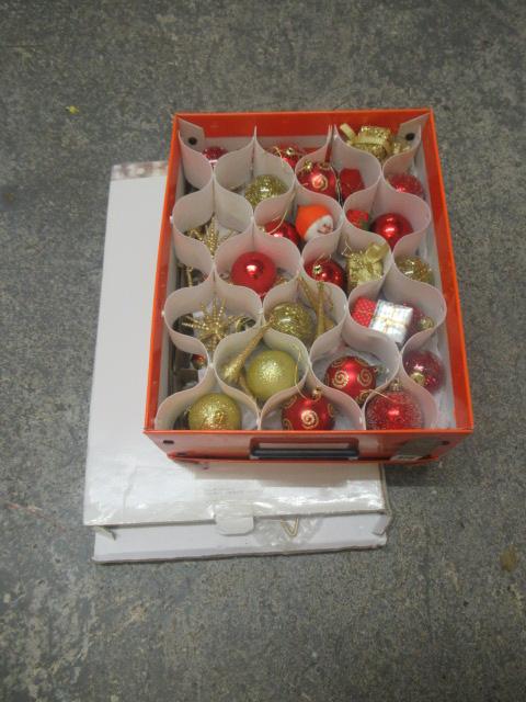 BOX OF CHRISTMAS DECORATIONS ETC Image