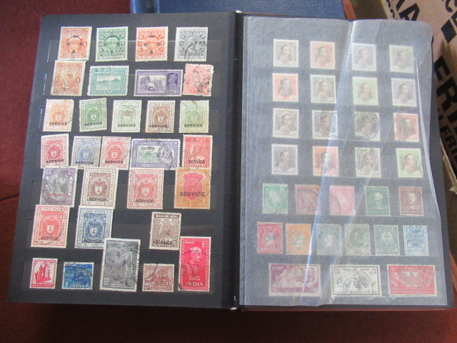 ALBUM OF MINT AND USED VICTORIAN AND LATER NEW ZEALAND STAMPS Image