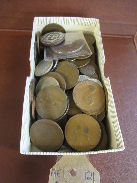 BOX OF COINS INCLUDING 1887 SHILLING ETC Image