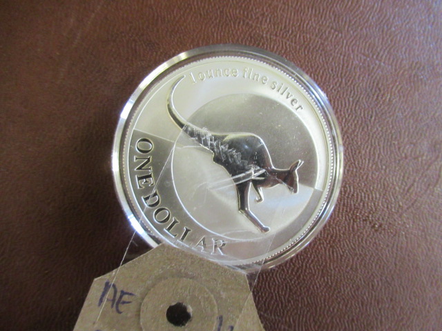 2004 1OZ FINE SILVER AUSTRALIAN DOLLAR Image