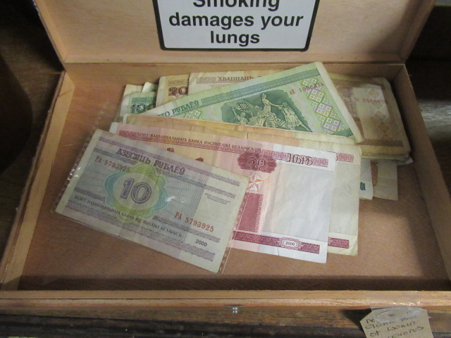 CIGAR BOX OF WORLD BANK NOTES Image