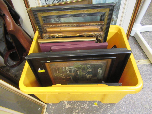 BOX OF PICTURES Image