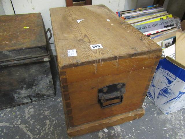 SMALL PINE BOX Image