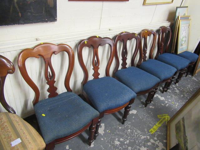 SIX DINING CHAIRS Image