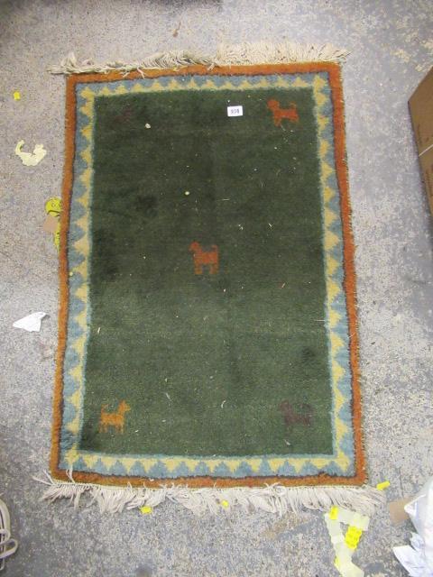 SMALL PATTERNED RUG Image