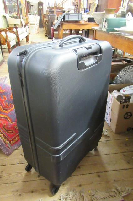 SUITCASE Image