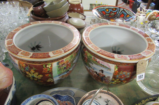 PAIR OF ORIENTAL JARDINIERES Image