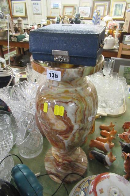 LARGE ONYX VASE AND A JEWELLERY CASE Image