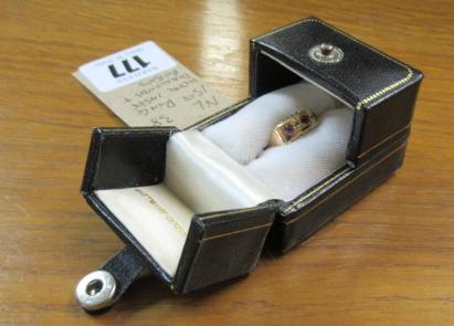 15CT GOLD RUBY AND DIAMOND RING   Image