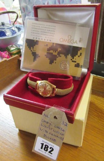 LADY'S OMEGA WRISTWATCH WITH GUARANTEE AND BOX Image