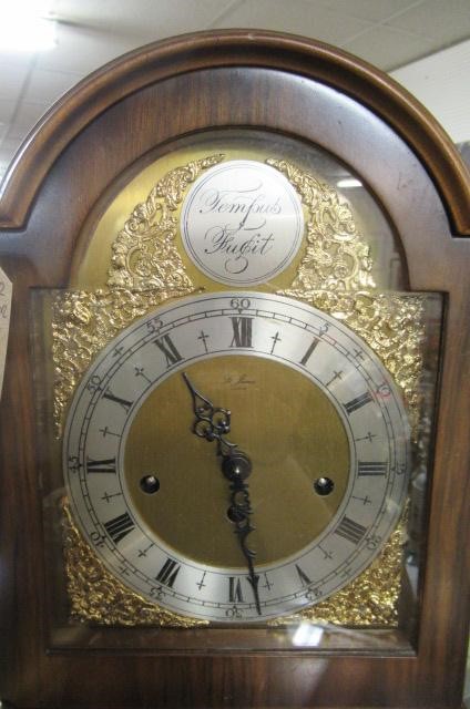 WESTMINSTER CHIME MANTEL CLOCK Image