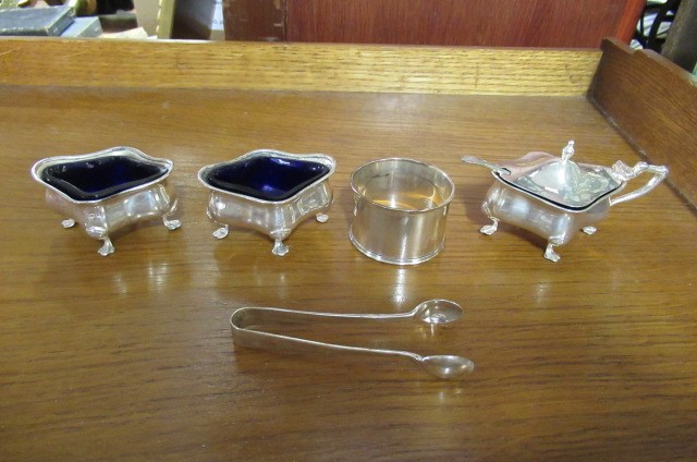 SILVER NAPKIN RING AND FOUR OTHER ITEMS  Image