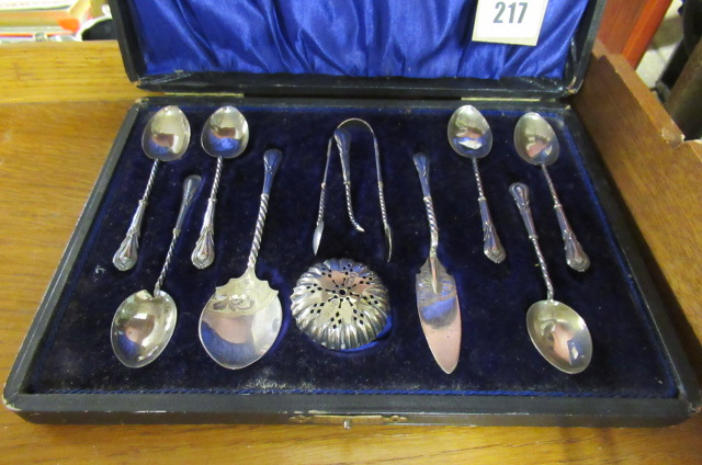 CASED SET OF SILVER TEASPOONS WITH TONGS   Image