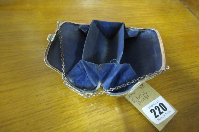 SILVER PURSE Image