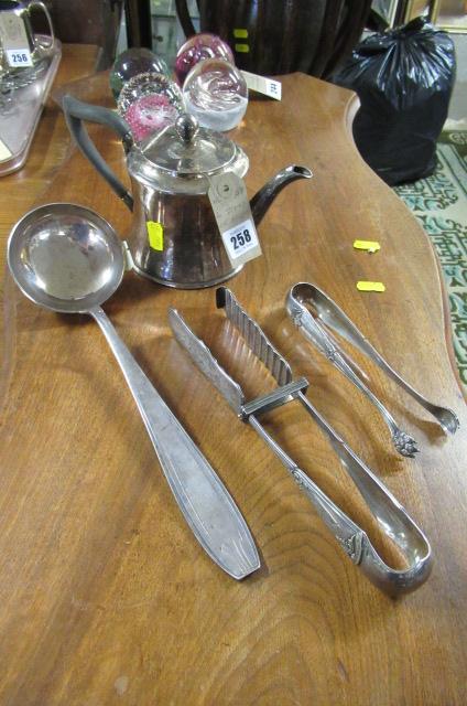 FOUR ITEMS OF PLATED WARE Image