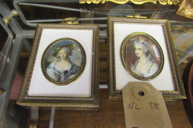 FIVE MINIATURES Image