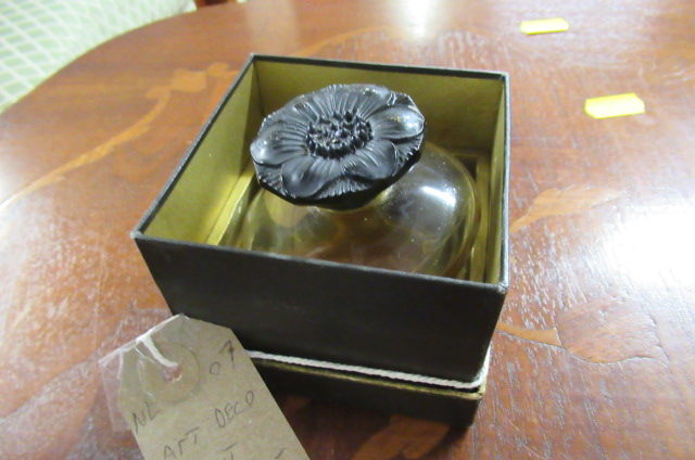 ART DECO PERFUME BOTTLE  BLACK NARCISSUS Image