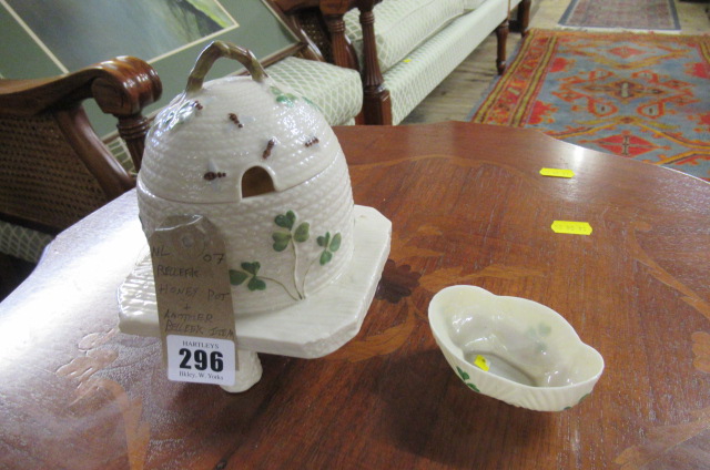BELLEEK HONEY POT AND ANOTHER BELLEEK ITEM Image