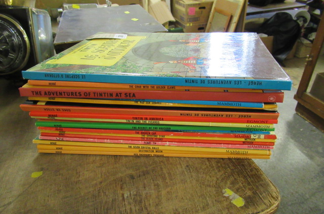 QUANTITY OF TINTIN ADVENTURE BOOKS INCLUDING TWO FRENCH HARDBACKS  Image