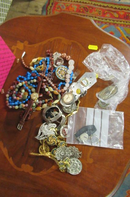 BOX OF COSTUME JEWELLERY ETC Image
