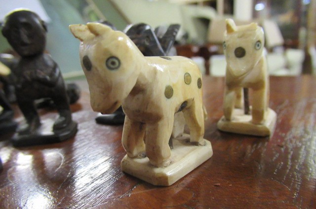 QUANTITY OF CHESS PIECES Image